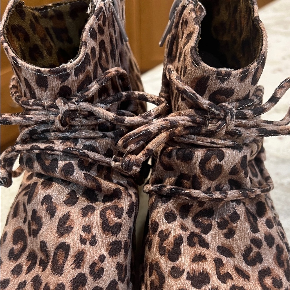 Buckle- Very G Leopard Print High-Top Sneakers - Picture 2 of 4